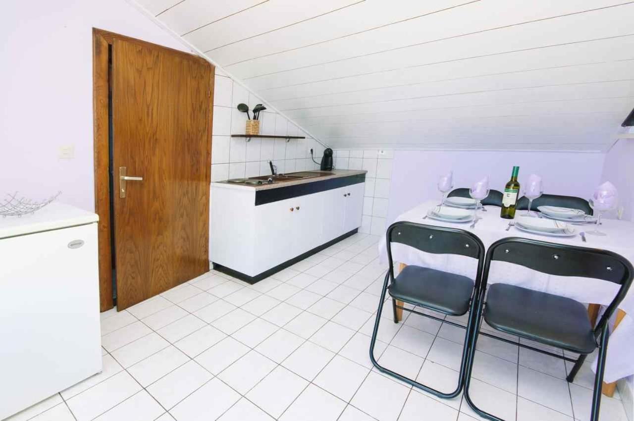 Apartment In Crikvenica 39210 外观 照片