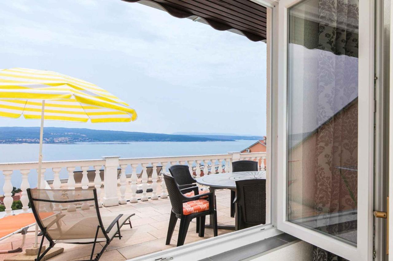 Apartment In Crikvenica 39210 外观 照片